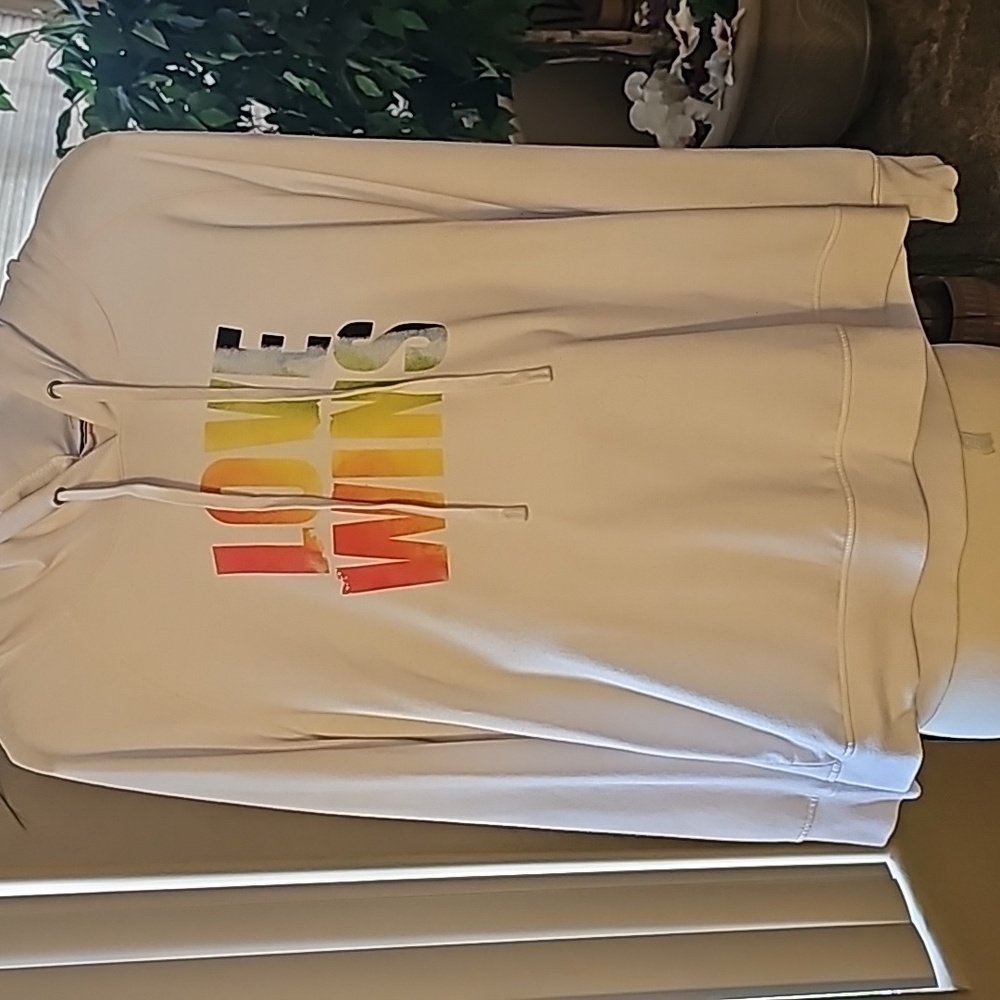 Sweatshirt hooded
